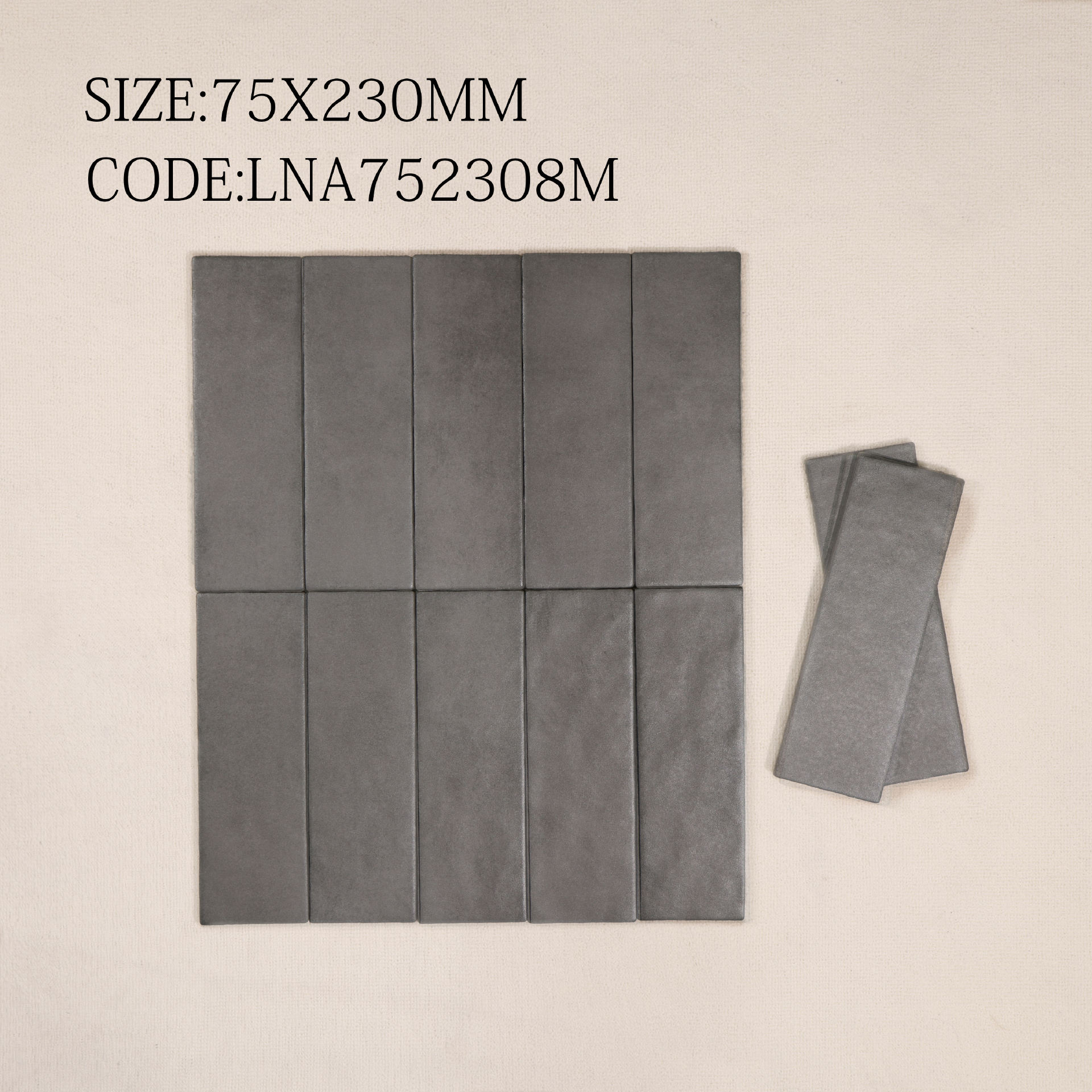 Tường nội thất ốp gạch thẻ 70x230mm xếp so le tông be