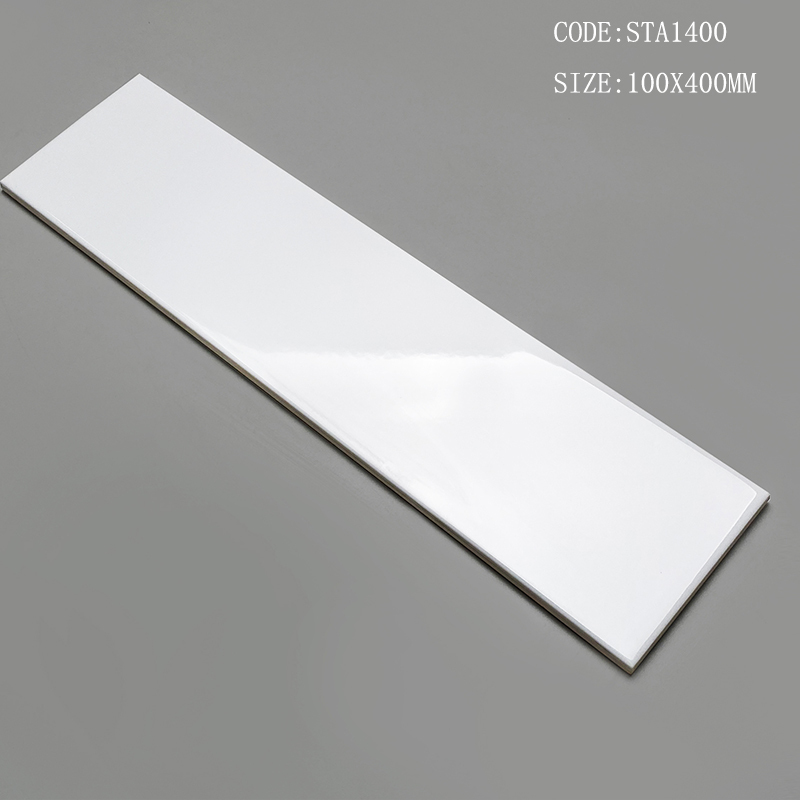 Cận cảnh bề mặt men bóng và men mờ của gạch 100x400mm