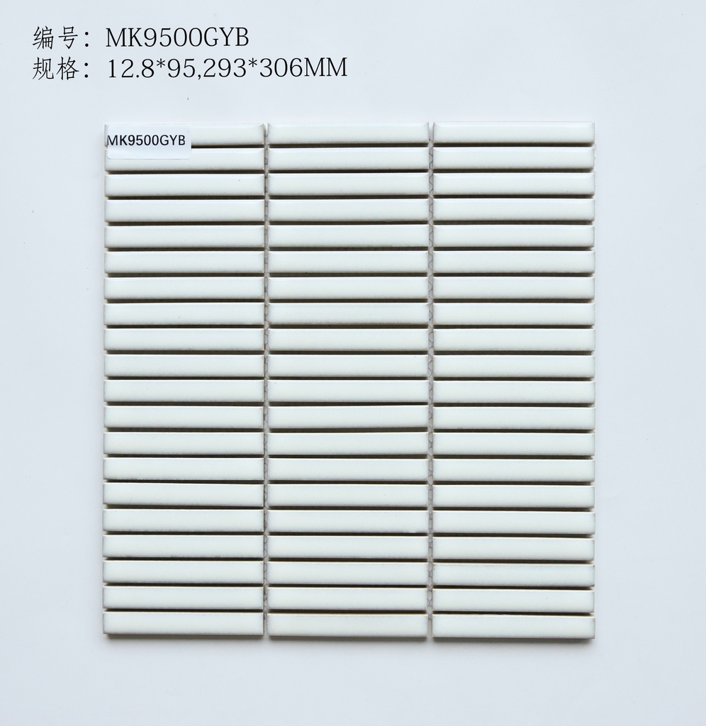Tường phòng tắm ốp mosaic thanh cong bóng tông pastel