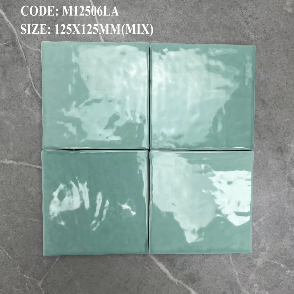 Viên gạch ceramic vuông 125x125mm chụp chính diện
