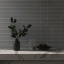 Mảng ốp bếp hoàn thiện bằng gạch thẻ 75x150mm