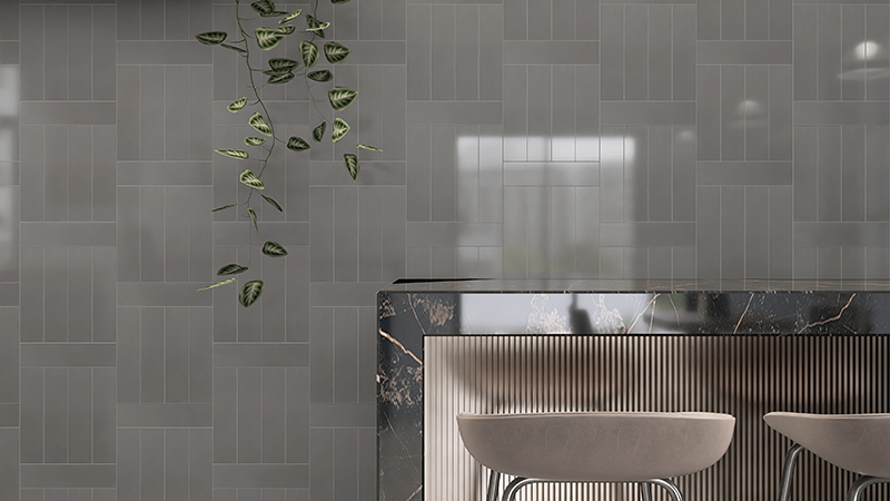 Tường bếp ốp gạch thẻ dài 100x400mm xếp ngang