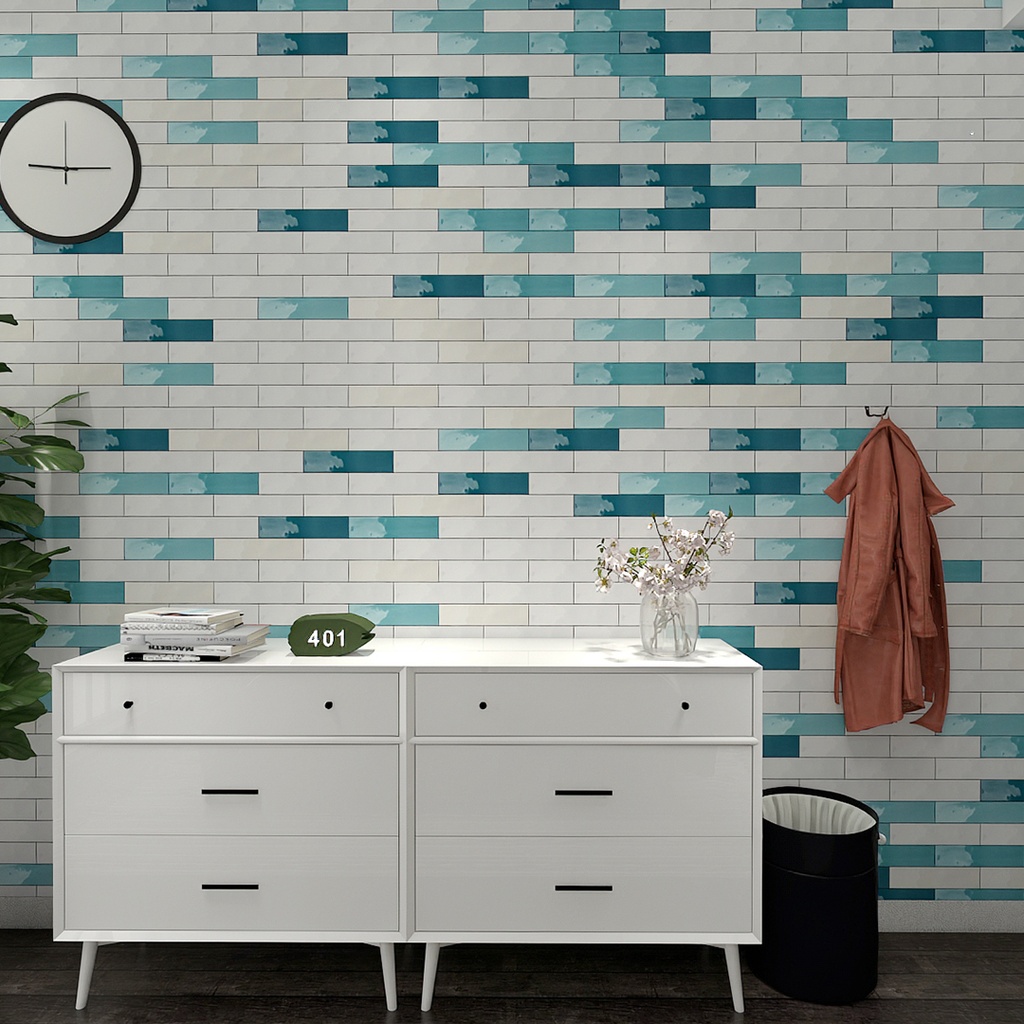 Tường sảnh khách sạn ốp gạch thẻ 68x280mm xếp so le