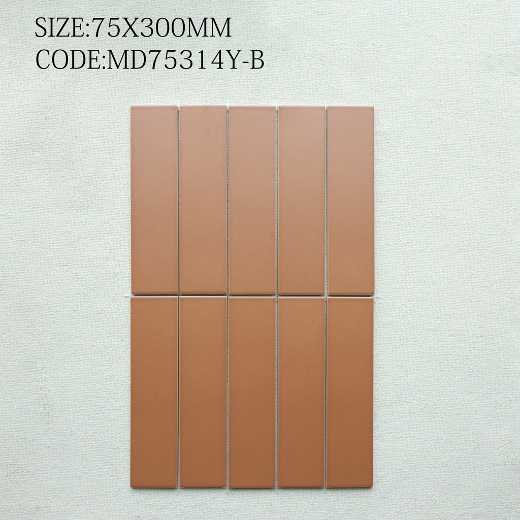 Bảng mười hai màu men mờ khổ 75x300mm xếp cạnh nhau