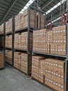 Gạch vuông 150x150mm men bóng chụp chính diện nguyên viên